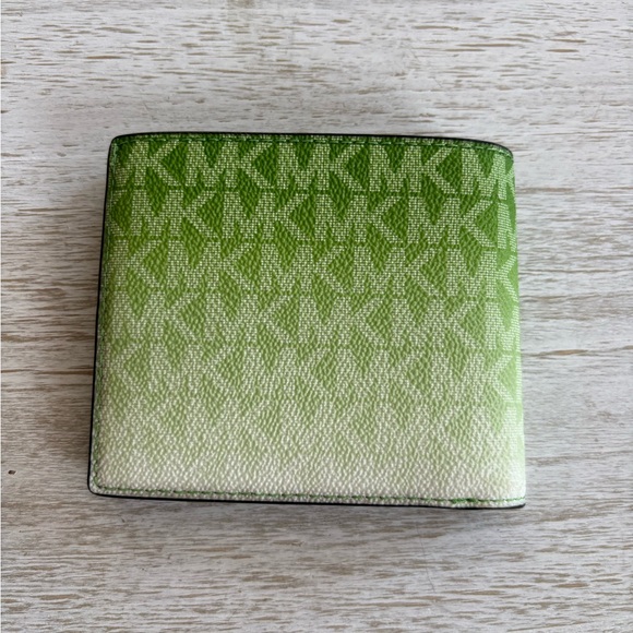 Michael Kors Green Wallet - Picture 2 of 7